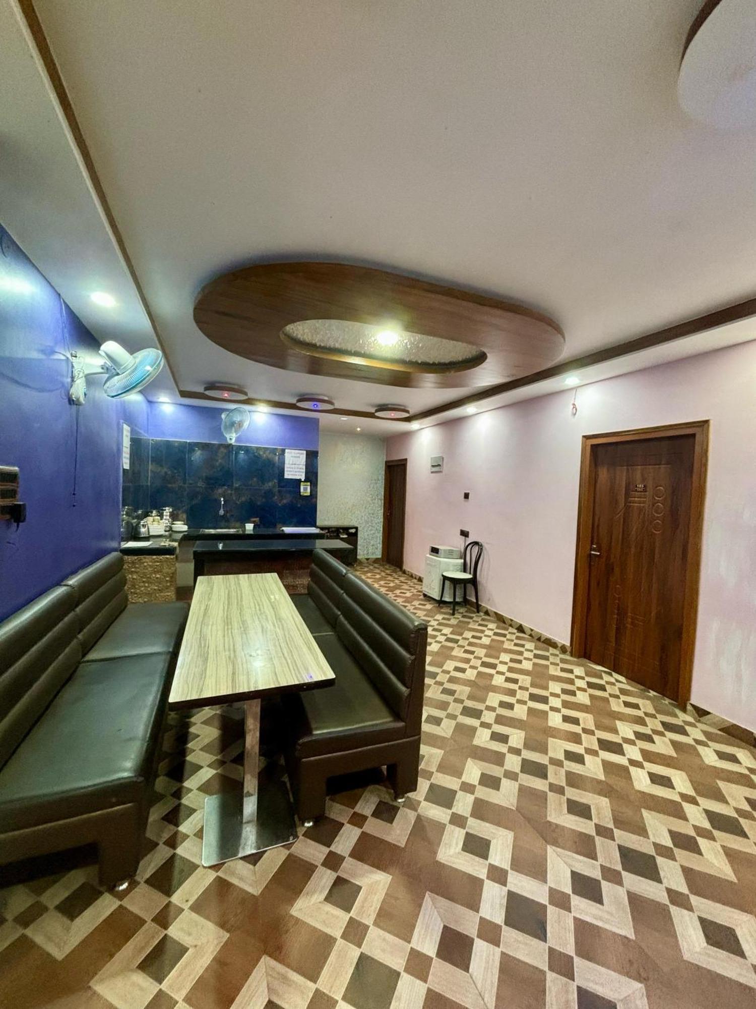 Krishna Shree Guest House Guwahati Dış mekan fotoğraf